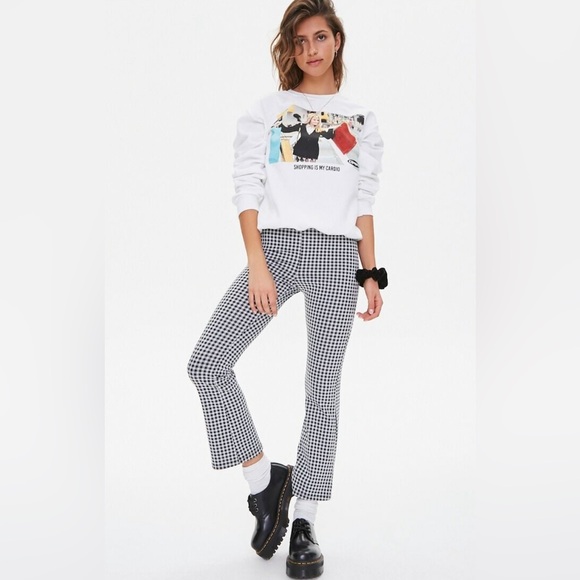 Clueless 
Cher “Shopping is my cardio” Graphic Sweatshirt - Picture 3 of 16